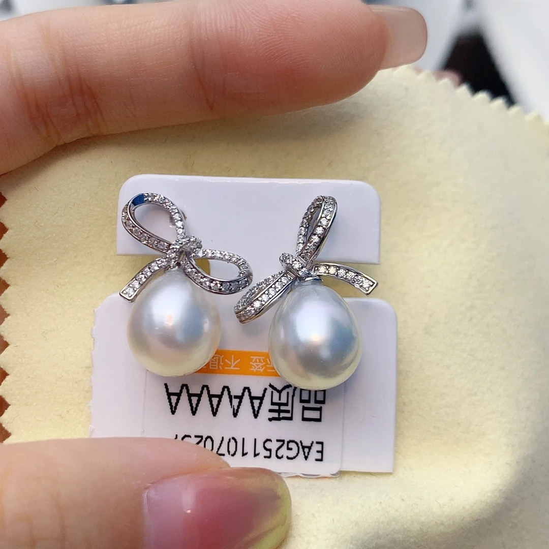 耳饰银S925镶嵌海水珍珠W82