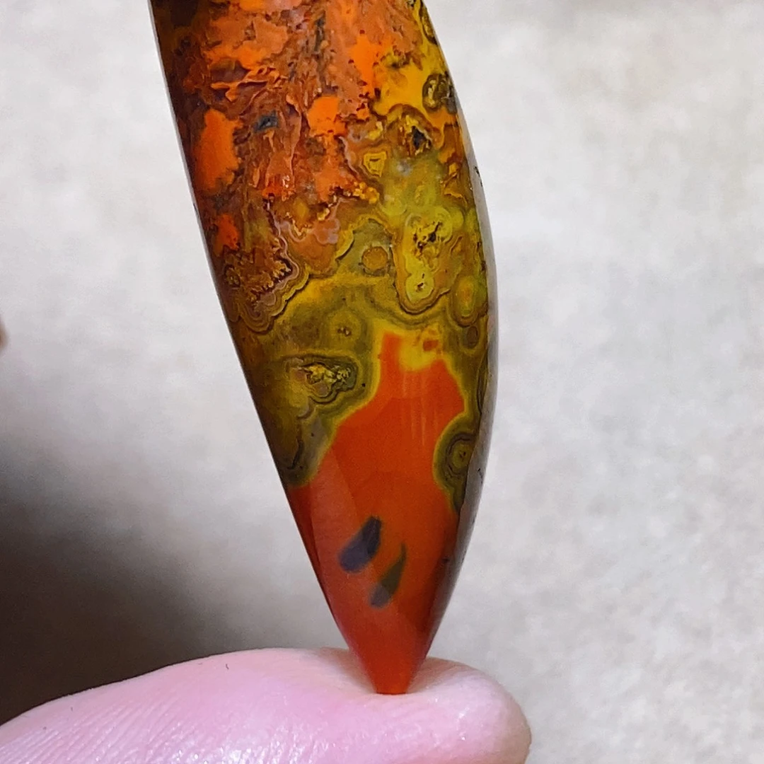 未镶嵌颈饰玛瑙/玉髓新****）