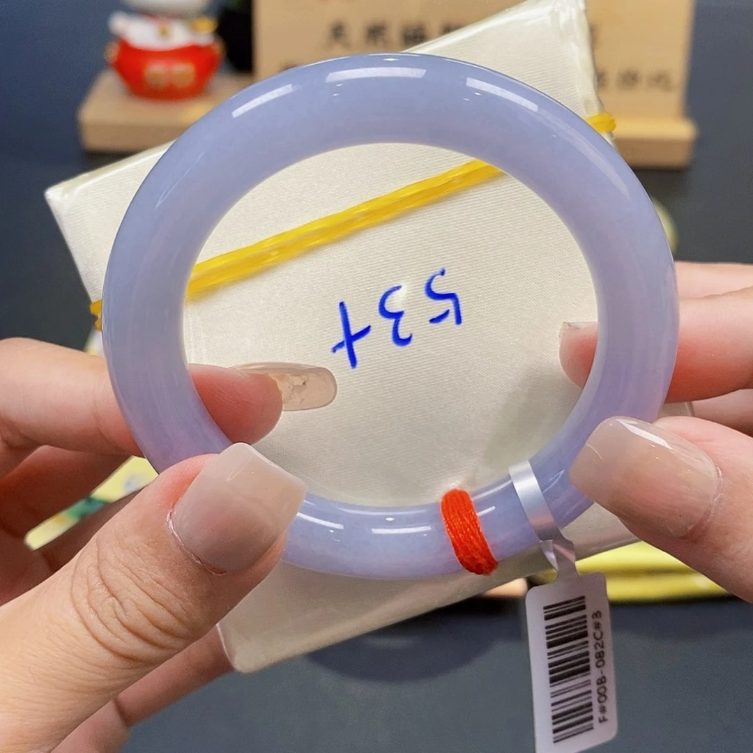 翡翠手镯未镶嵌53圈口