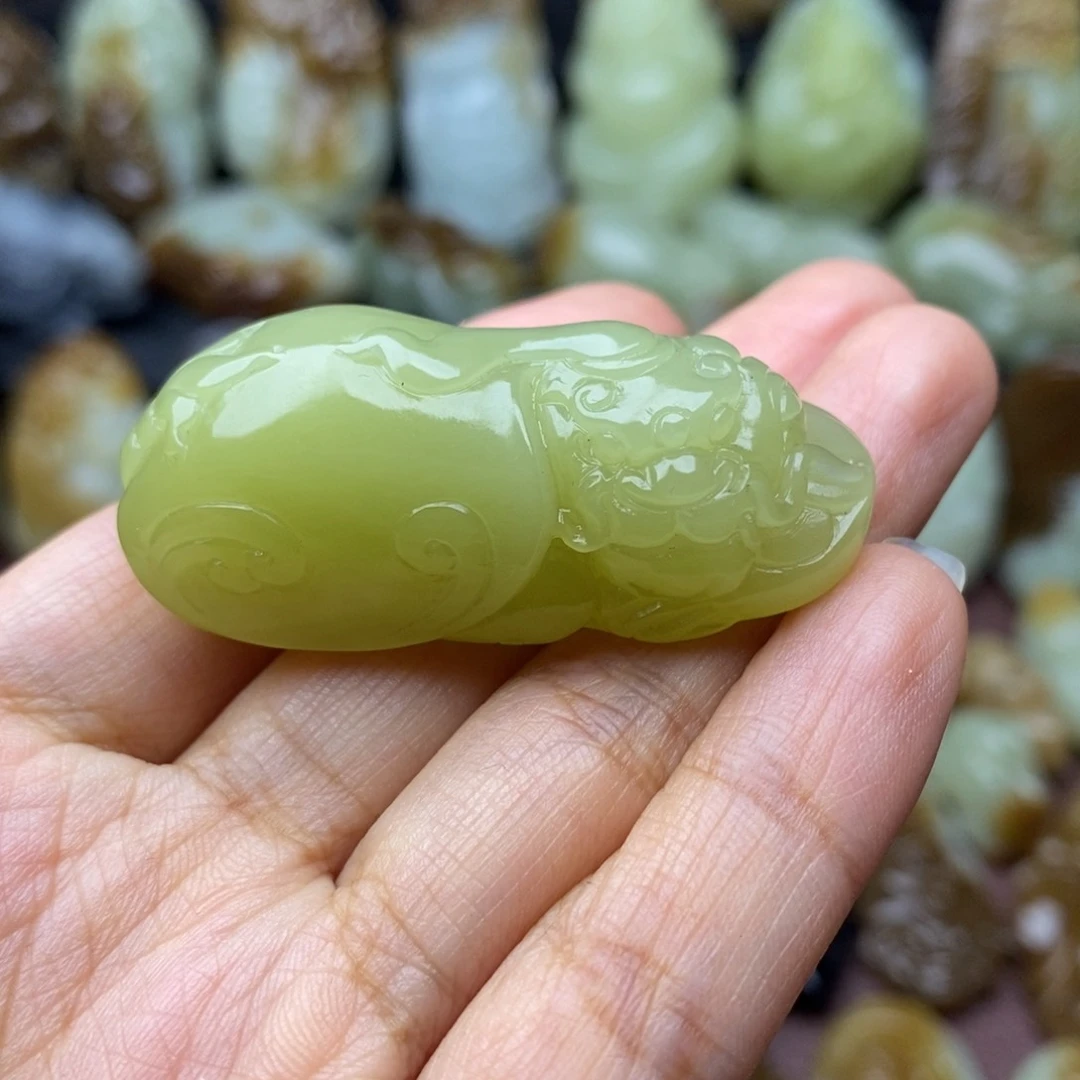 项链未镶嵌和田玉（糖玉）