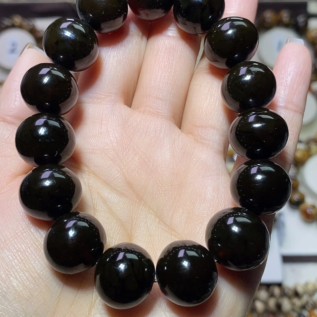 飞***琥珀未镶嵌裸石翳珀15