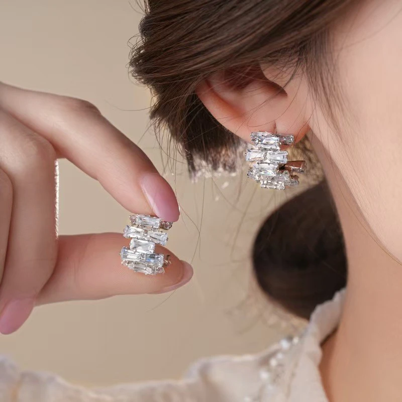 铜合金耳饰 55-925银针锆石不规则C形耳环女气质耳钉轻奢高级感