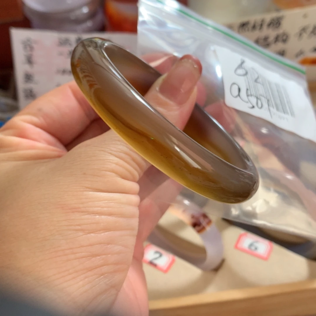 手镯玛瑙/玉髓未镶嵌62