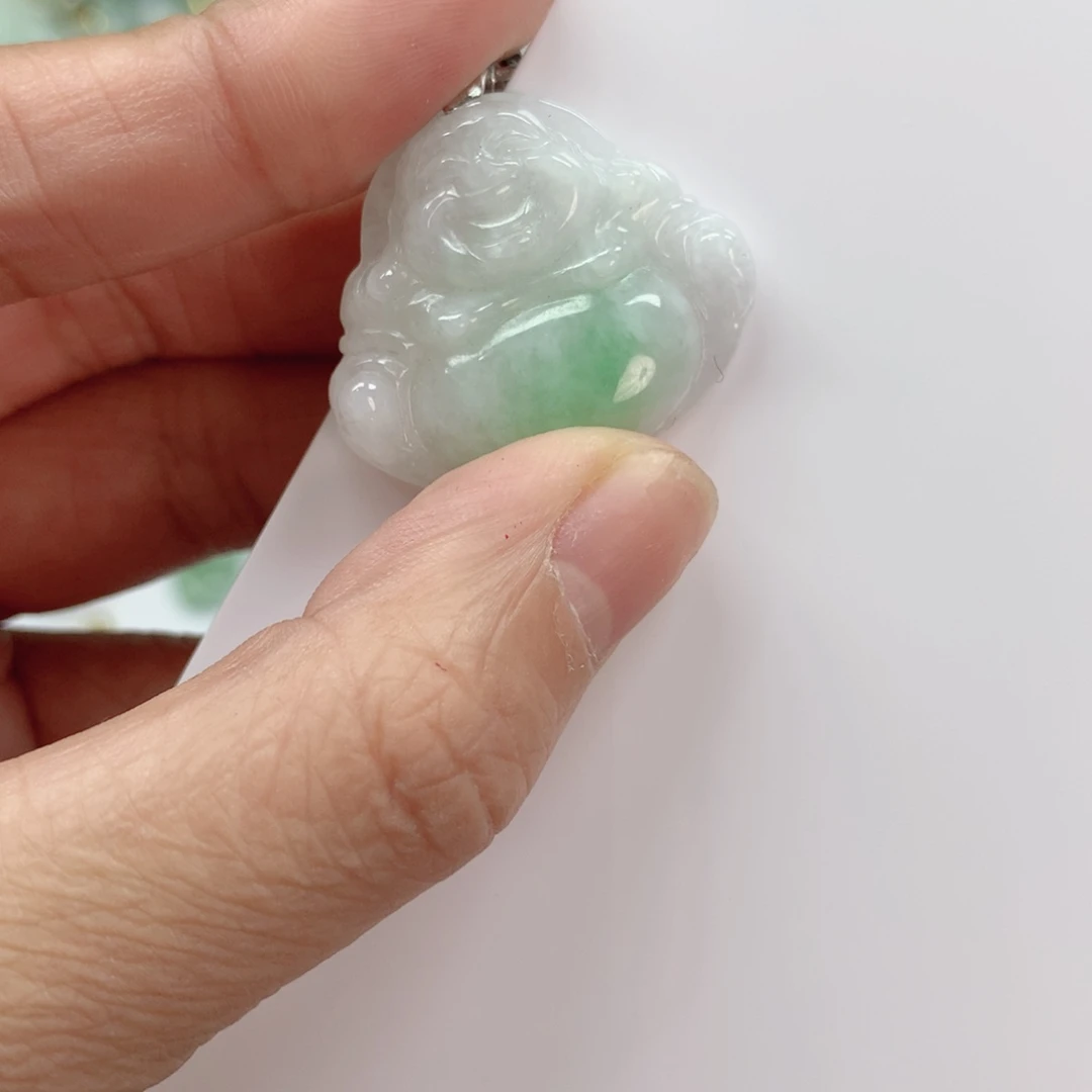 翡翠未镶嵌颈饰1111