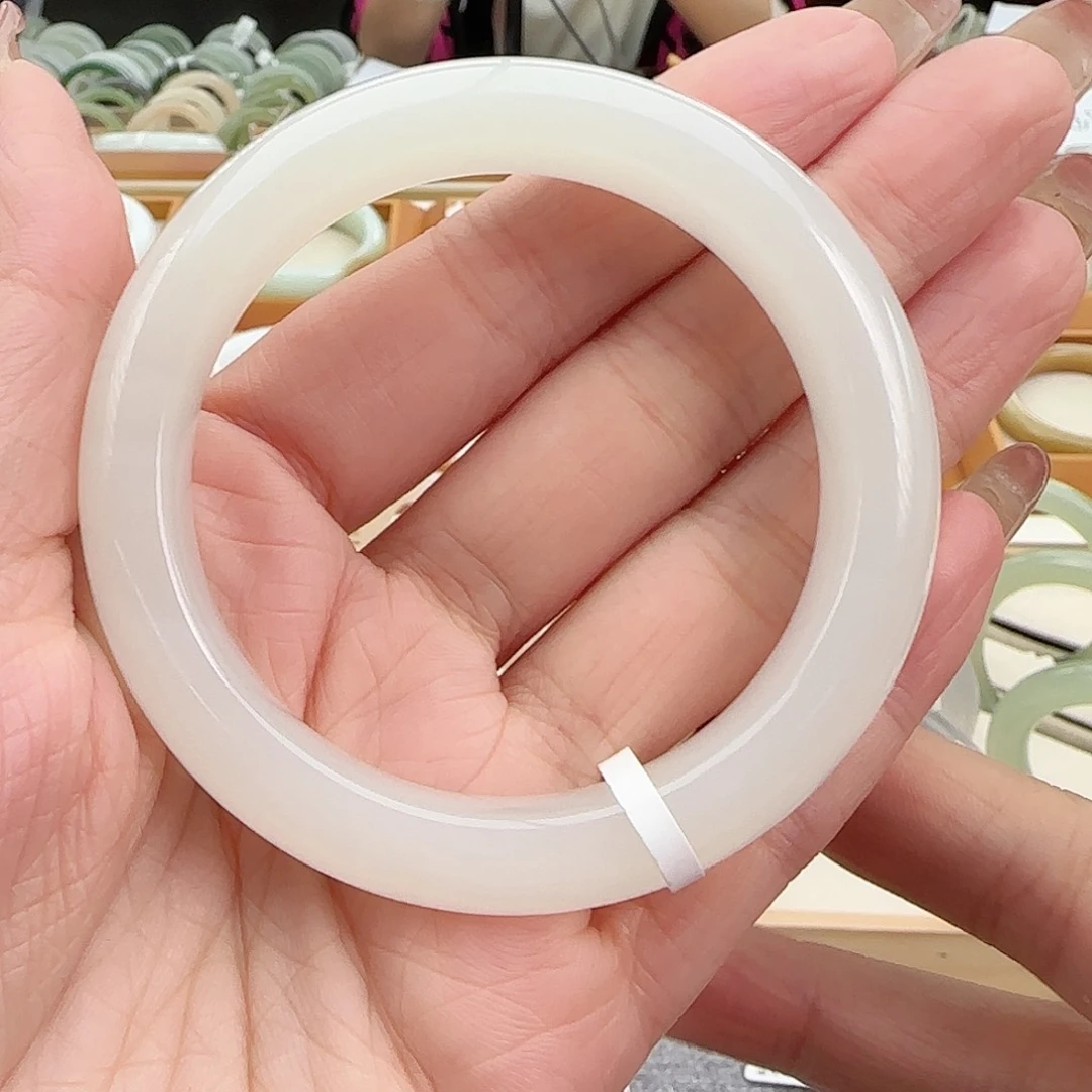 和田玉未镶嵌手镯荔枝白 正圈54-55