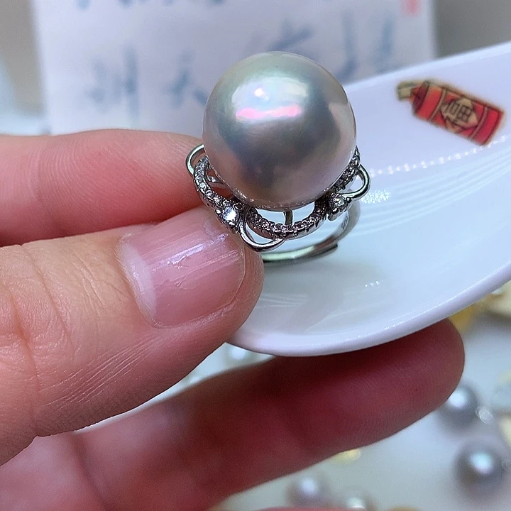 银S925镶嵌耳饰淡水珍珠