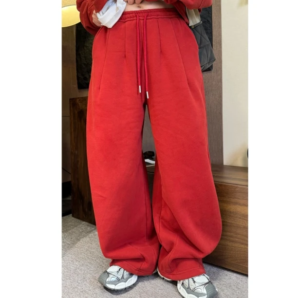 HY1987年货款加绒棉料大气香蕉裤休闲卫裤红色