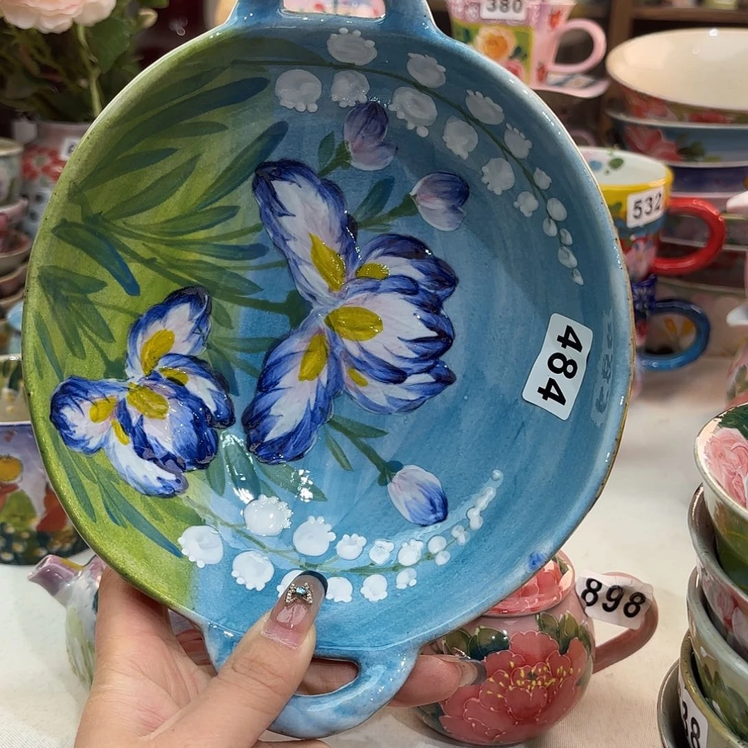 瓷片你的孩子还小嘛哈