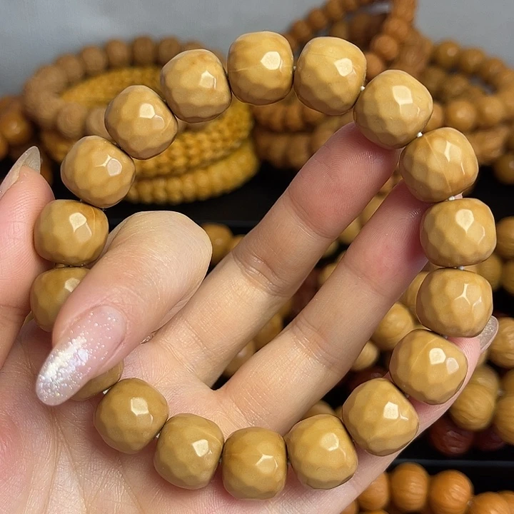 猴头核桃吊坠猴头