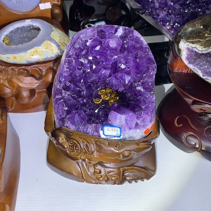 紫晶摆件未镶嵌莹