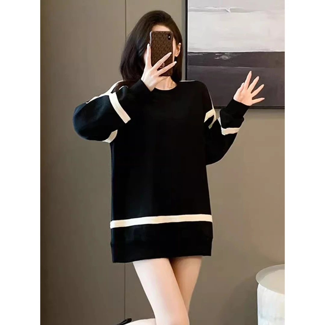 大码女装黑白拼接气质加绒卫衣秋冬2025新款显瘦宽松圆领长袖上衣