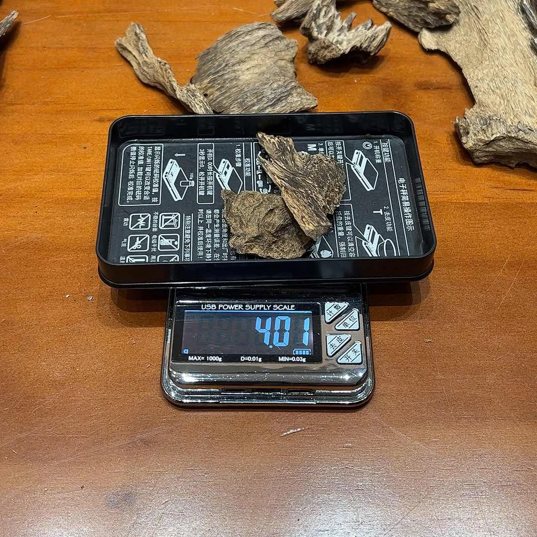 沉香碎屑沉香印尼天然野沉香4g