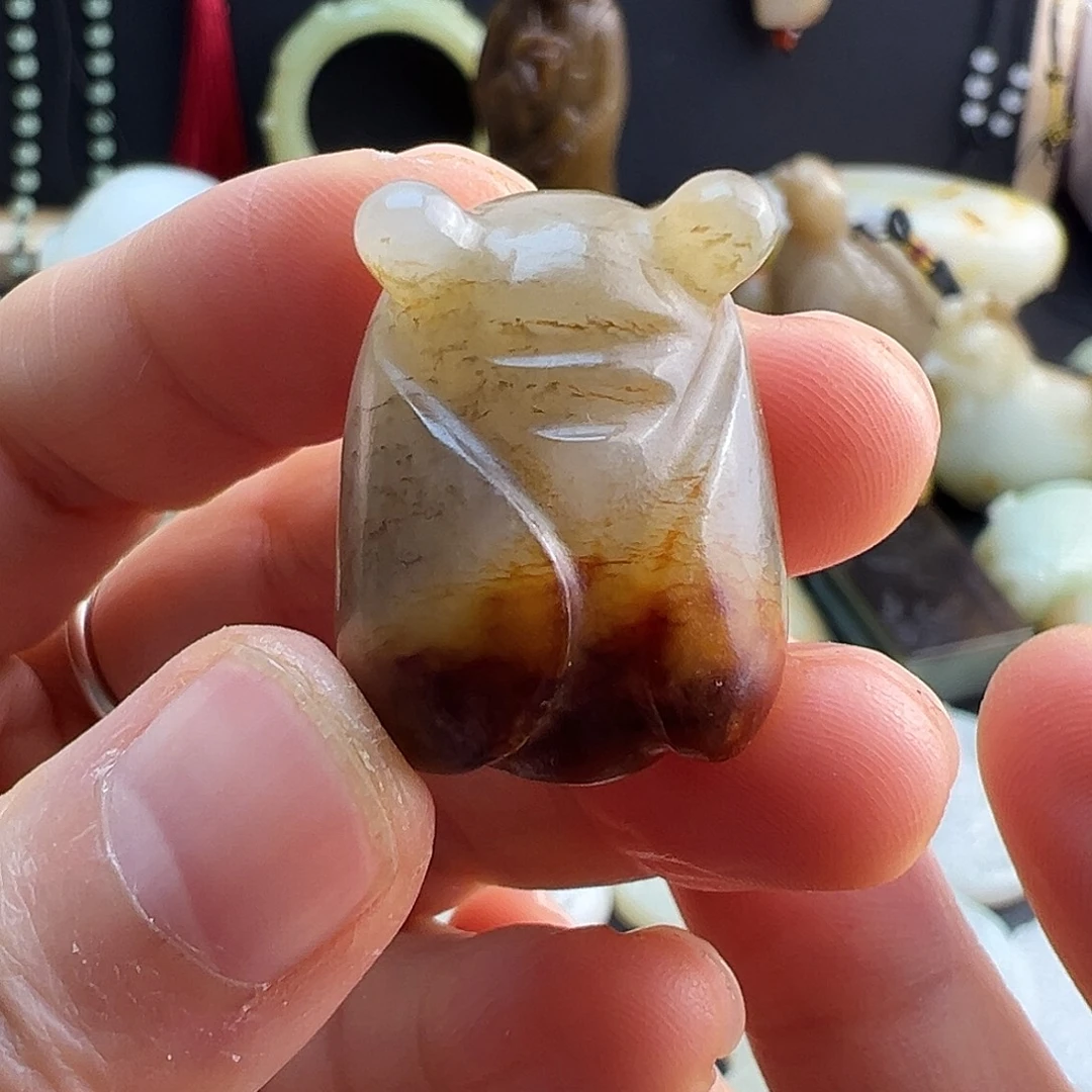 和田玉未镶嵌挂件