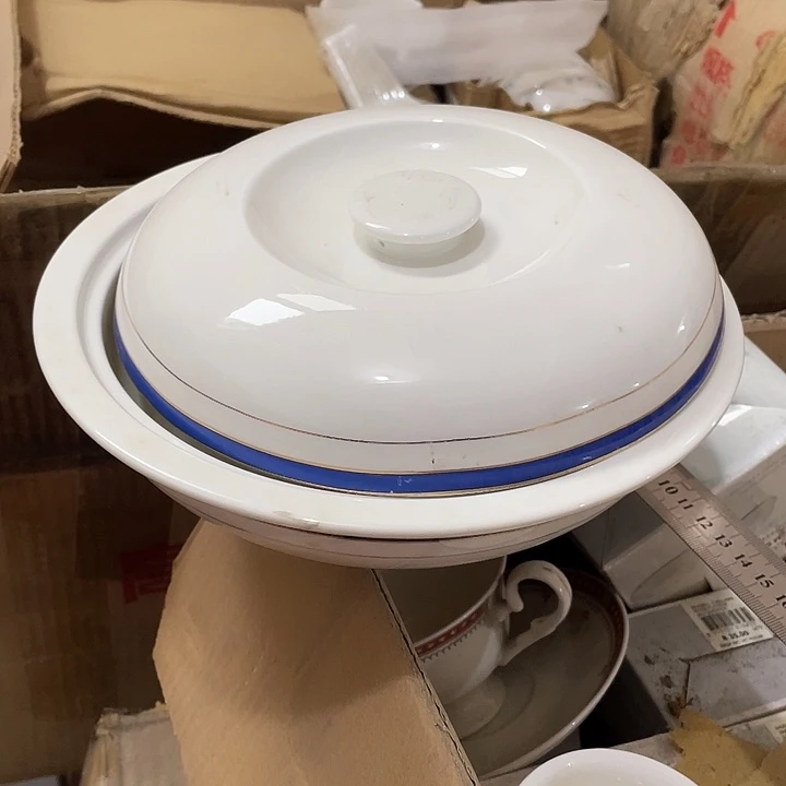 瓷片出口汉玉9英寸品锅一套