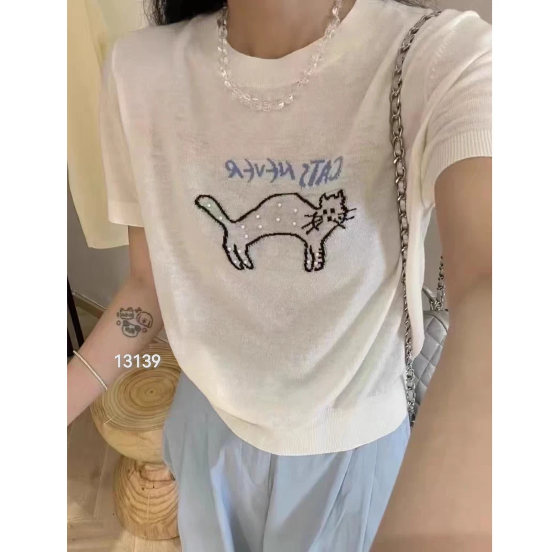 13139（部分无水洗唛，介意慎拍）WANGDAN新款小猫钉珠短袖