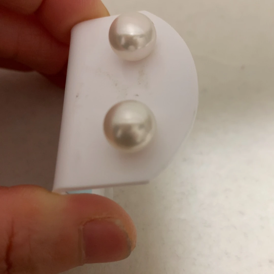 18K金镶嵌耳饰海水珍珠