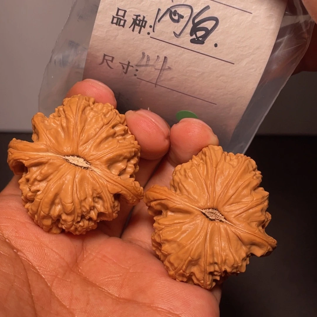 文玩核桃吊坠文玩核桃