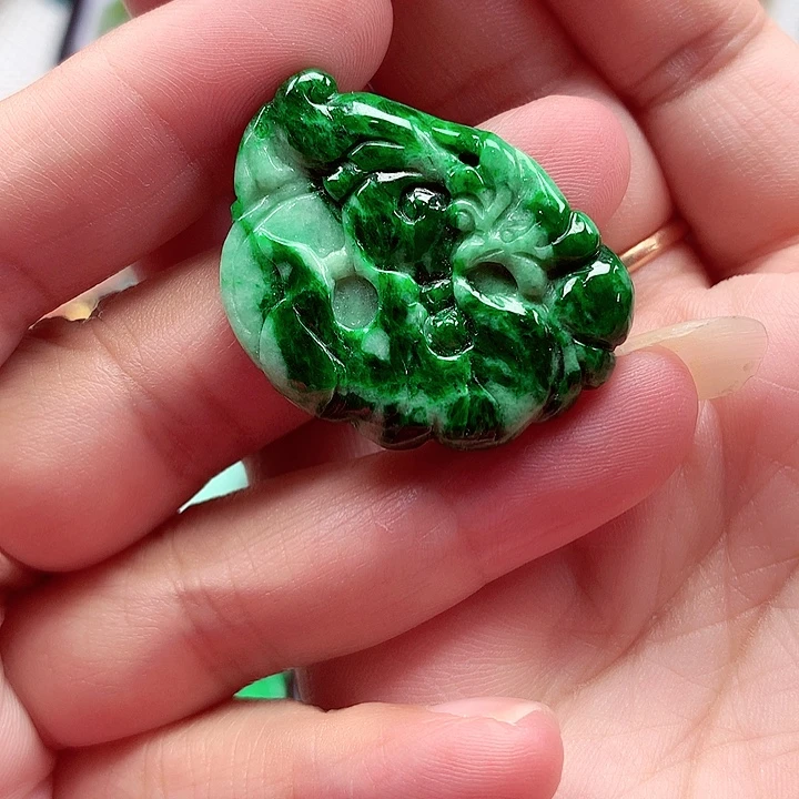 颈饰未镶嵌翡翠翡翠