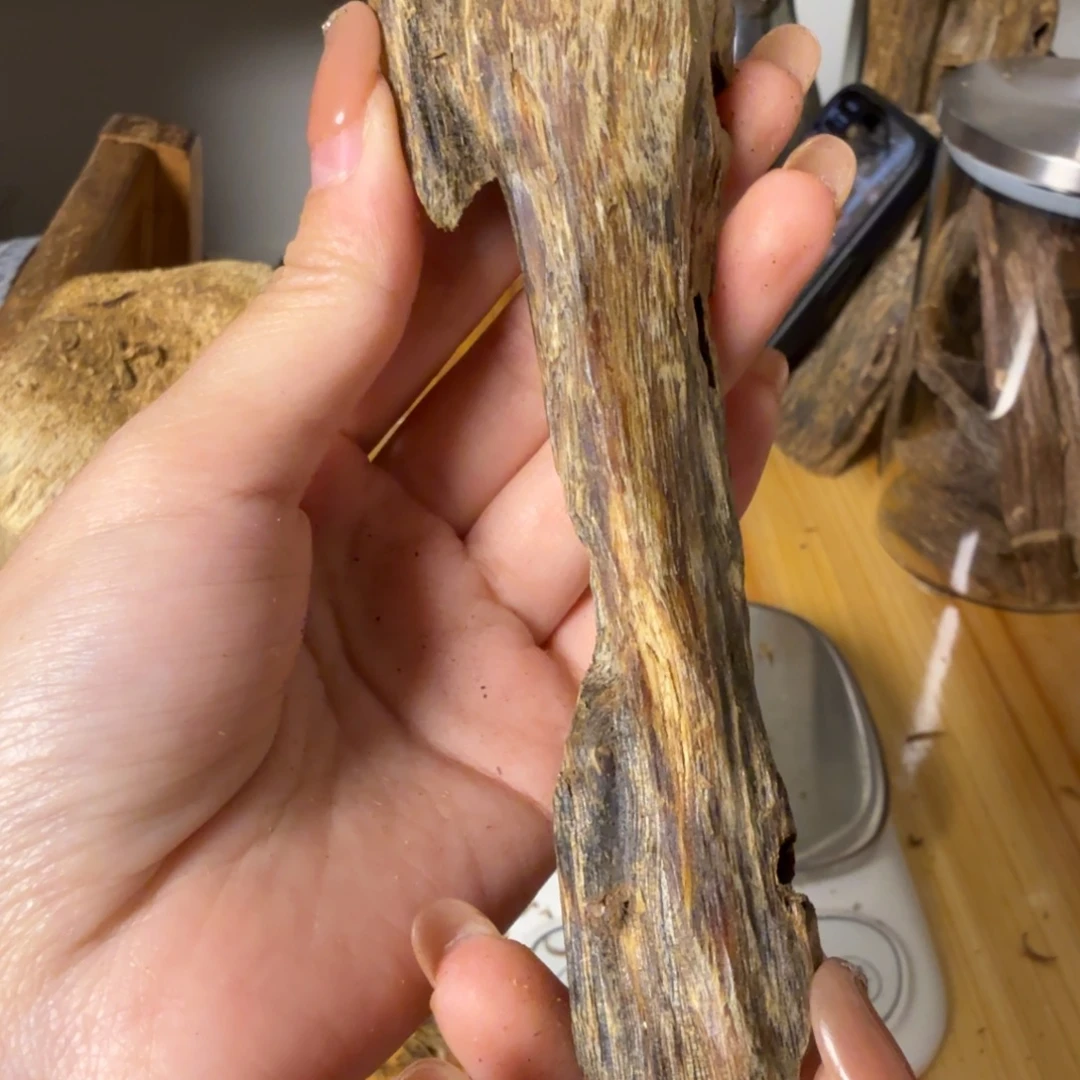 沉香白奇虫漏香24克