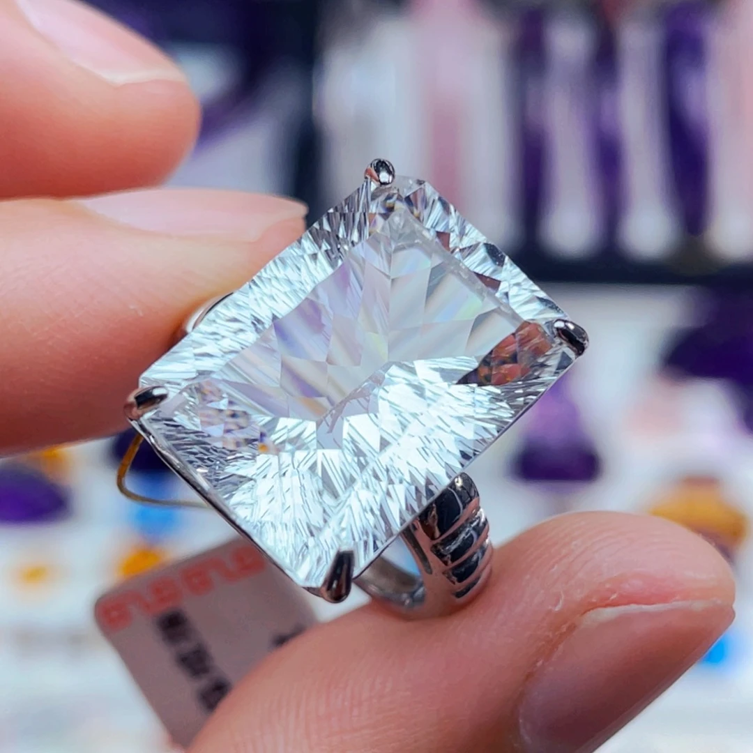 工厂定制天然白水晶戒指银S925镶嵌水晶