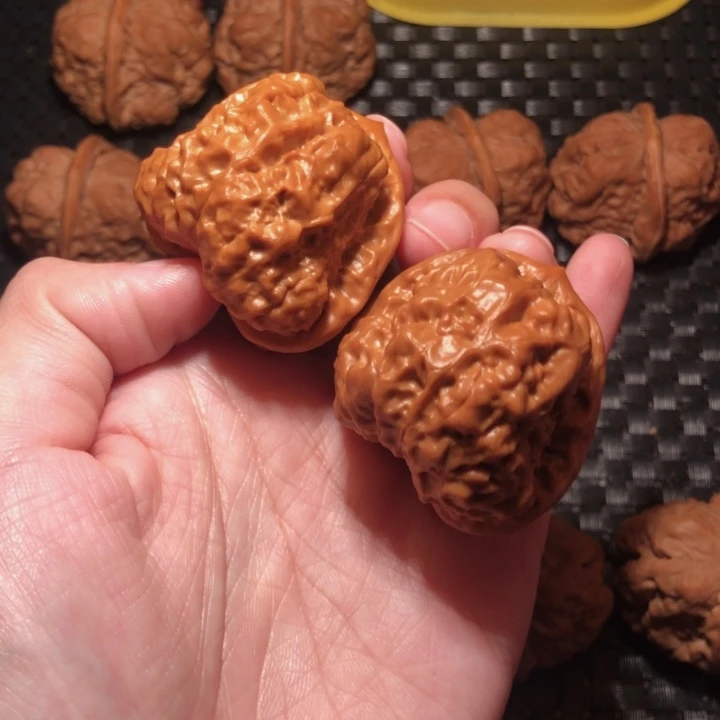 斌***哥把件文玩核桃蛤蟆