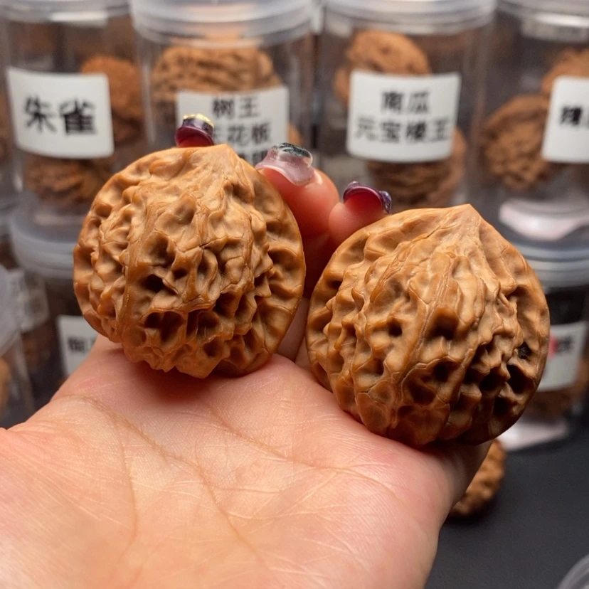 【闪购商品】吊坠文玩核桃龙门涧39