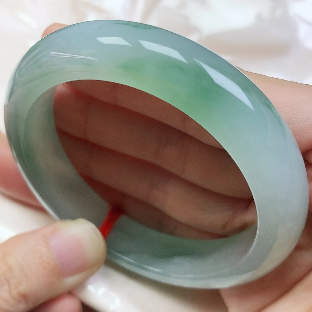 未镶嵌手镯翡翠55圈口冰绿580