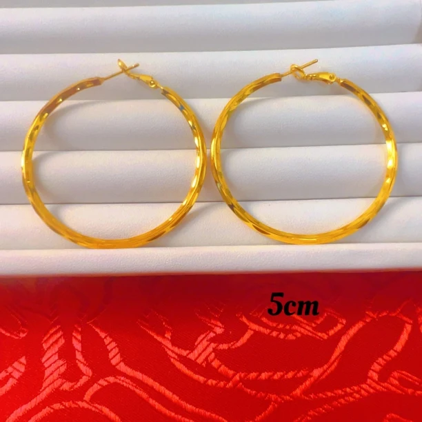 铜合金耳饰 EH077新款时尚休闲百搭轻奢尖尖立体车花耳环5cm