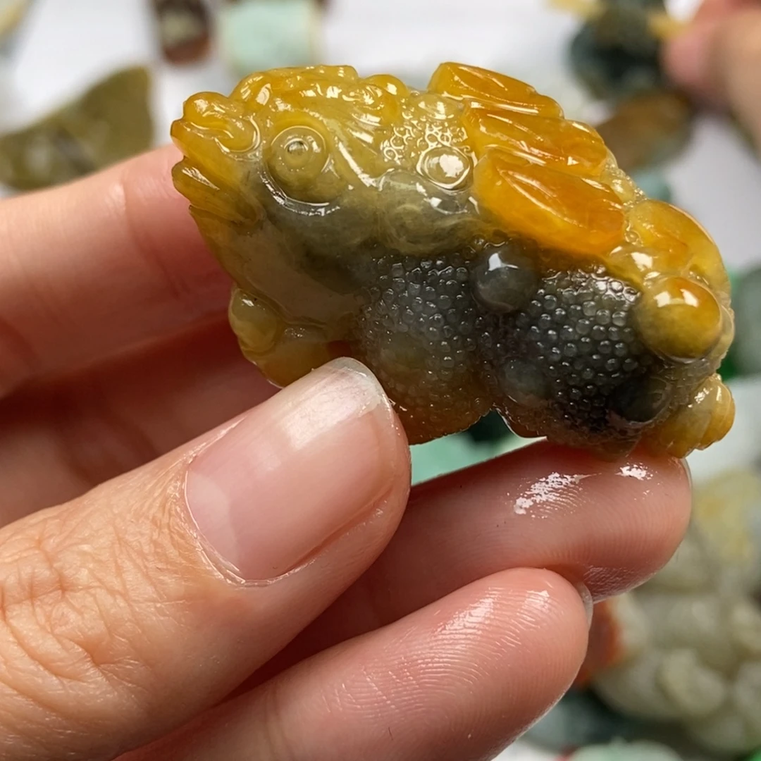 定制翡翠未镶嵌翡翠
