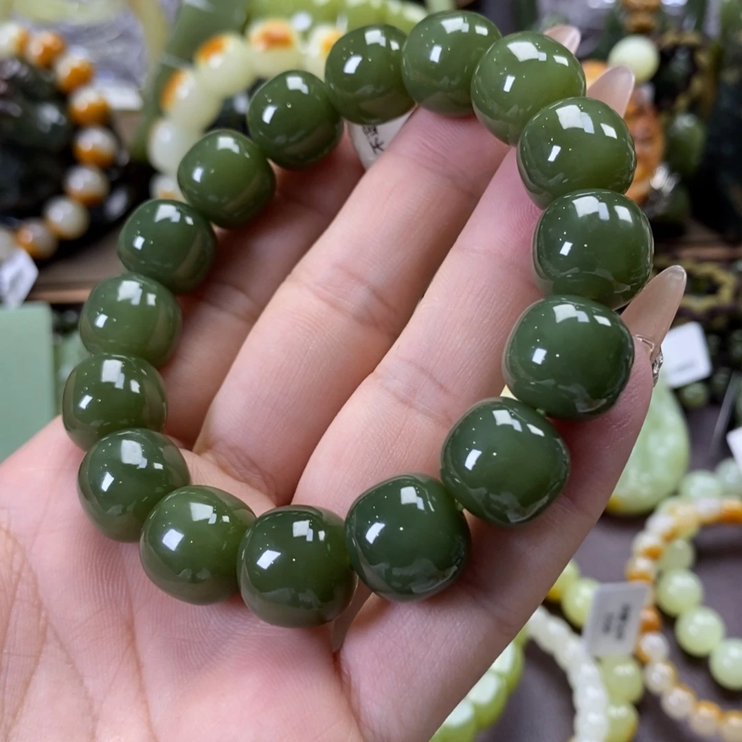 手串未镶嵌透闪石质玉