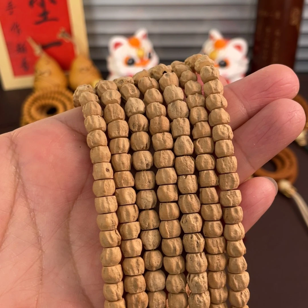 柏香籽/百香籽吊坠新春福利 龙脊手持