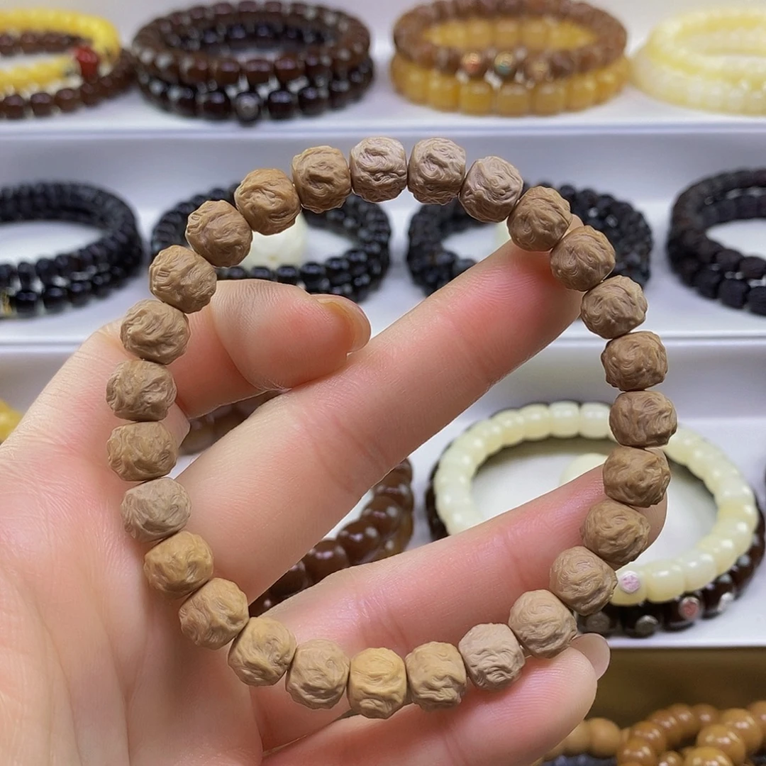 猴头核桃吊坠8.8龙舌全品