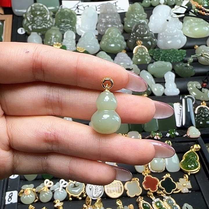 颈饰银S925镶嵌和田玉