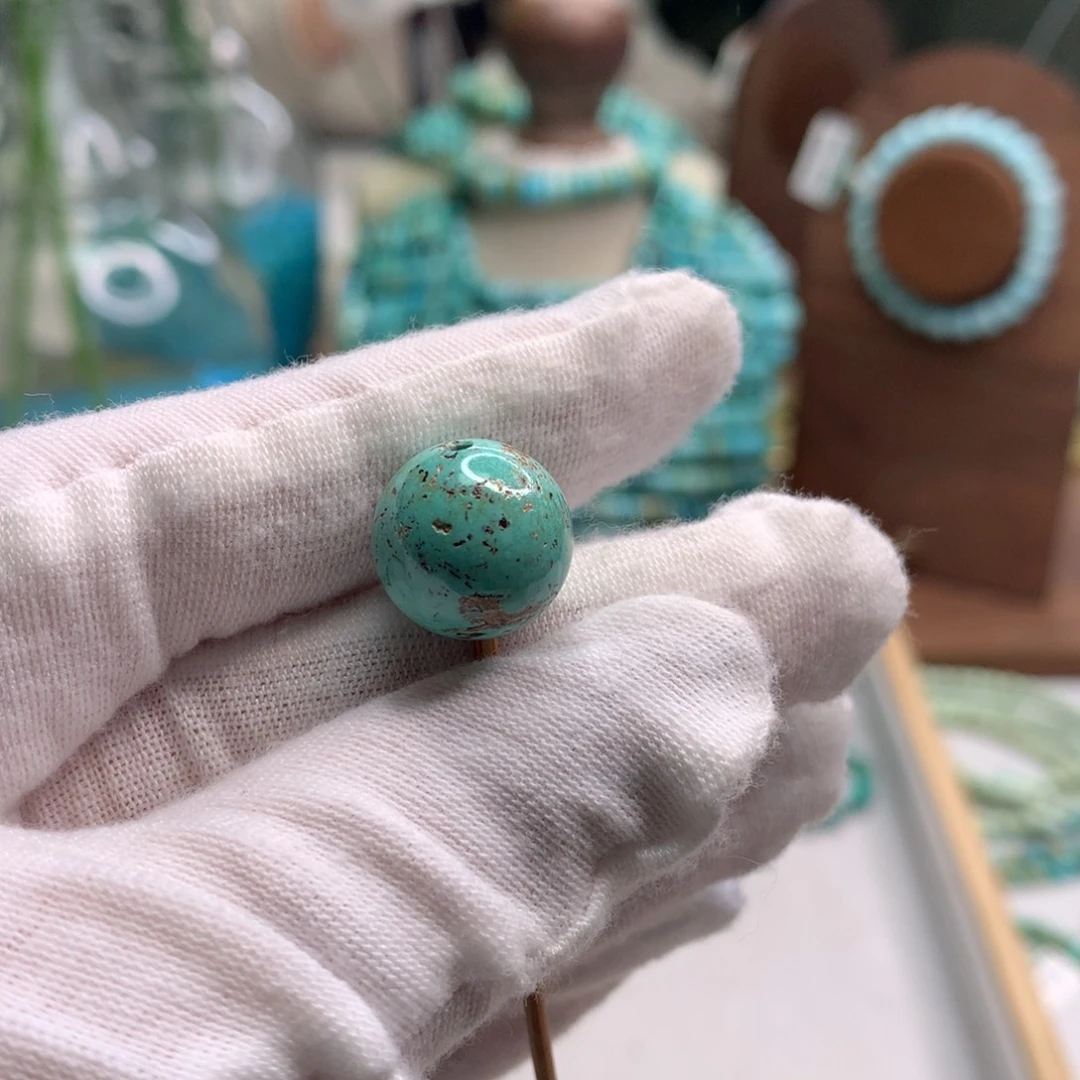 绿松石未镶嵌饰品