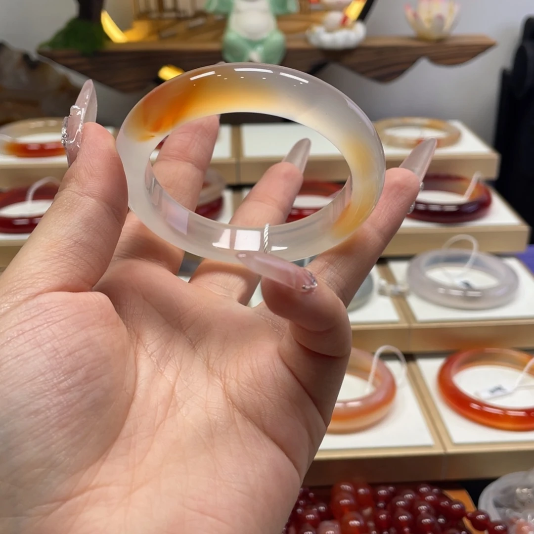 玛瑙/玉髓未镶嵌手镯