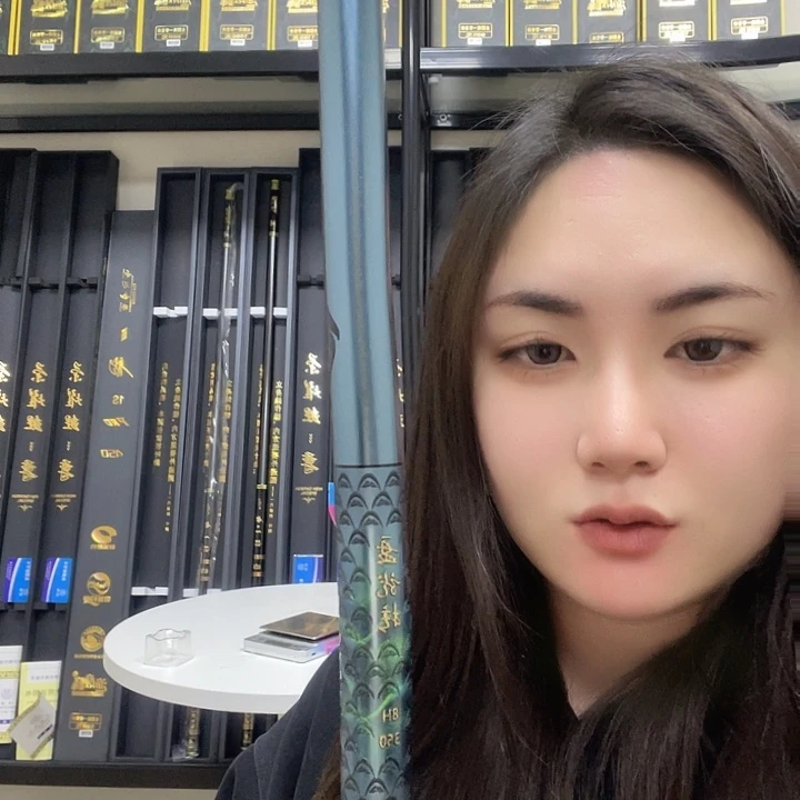 A***夸1.8m以下碳素新款鱼竿鱼竿