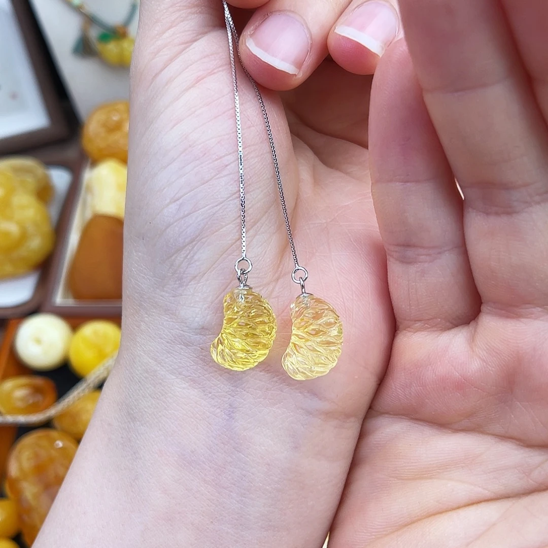 琥珀未镶嵌珠宝奇石