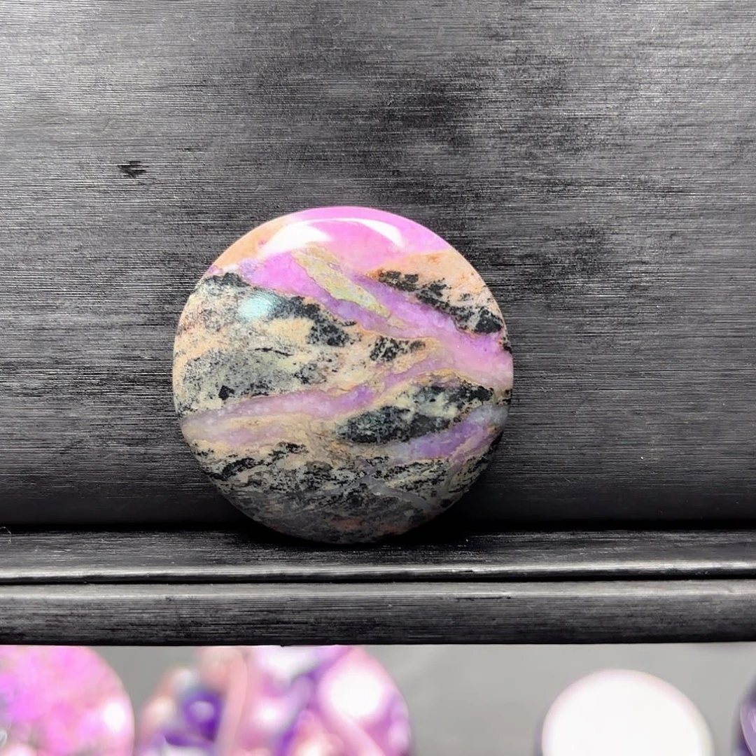 苏纪石（舒俱来）未镶嵌圆牌