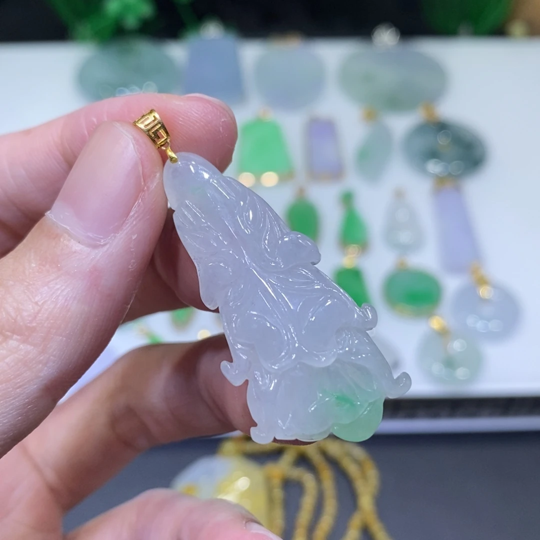 翡翠18K金镶嵌吊坠(不含链)