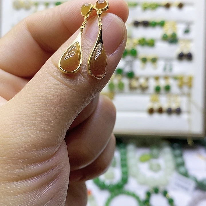 和田玉银S925镶嵌耳饰