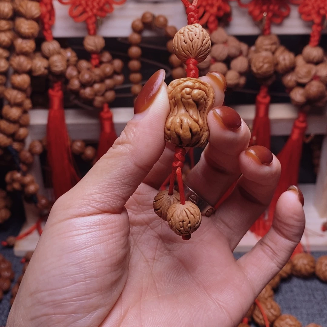 吊坠桃核龙纹桃枭