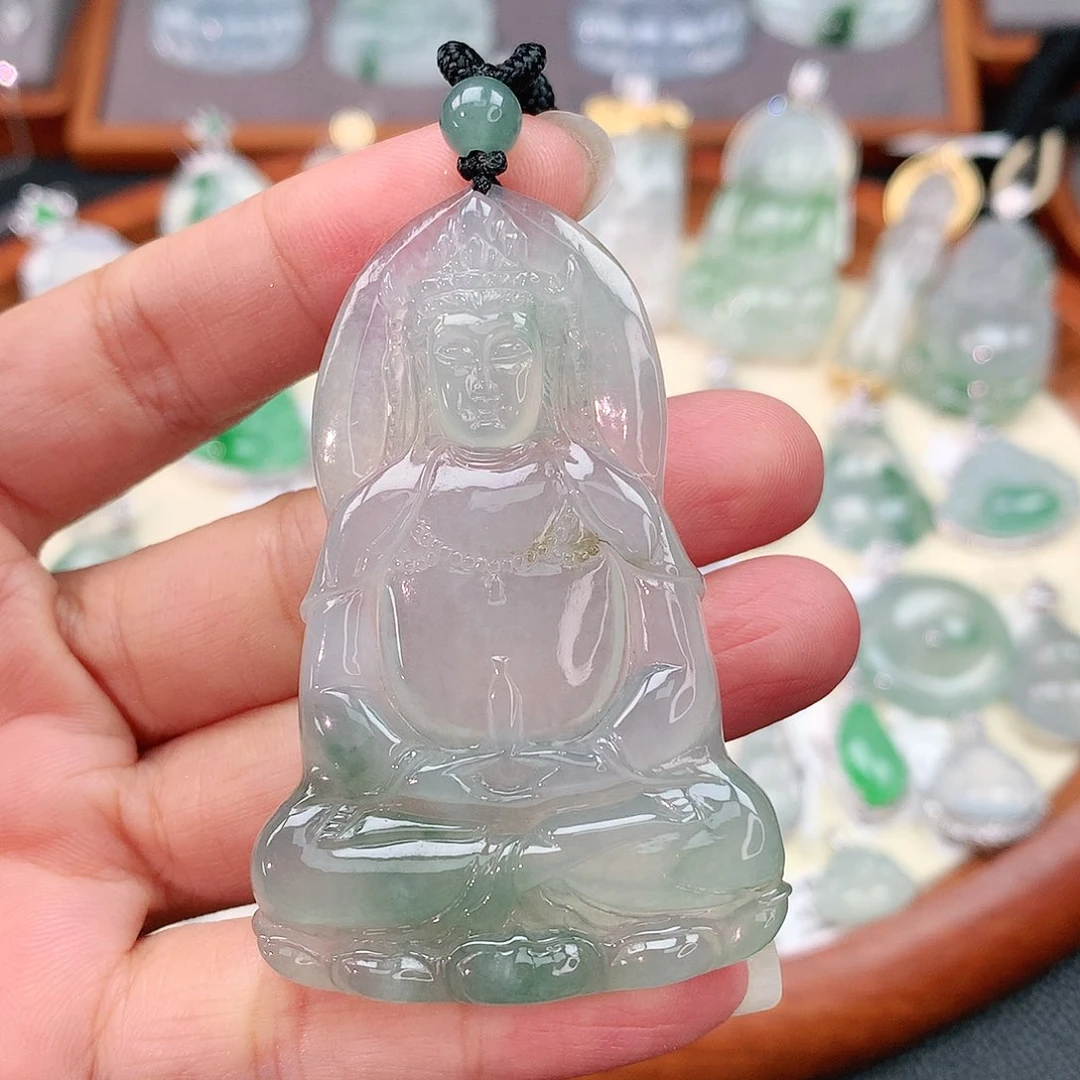 颈饰未镶嵌翡翠观音