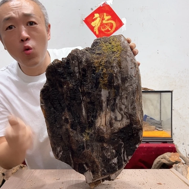 柏木明****品我们的生活是以自己为中心而