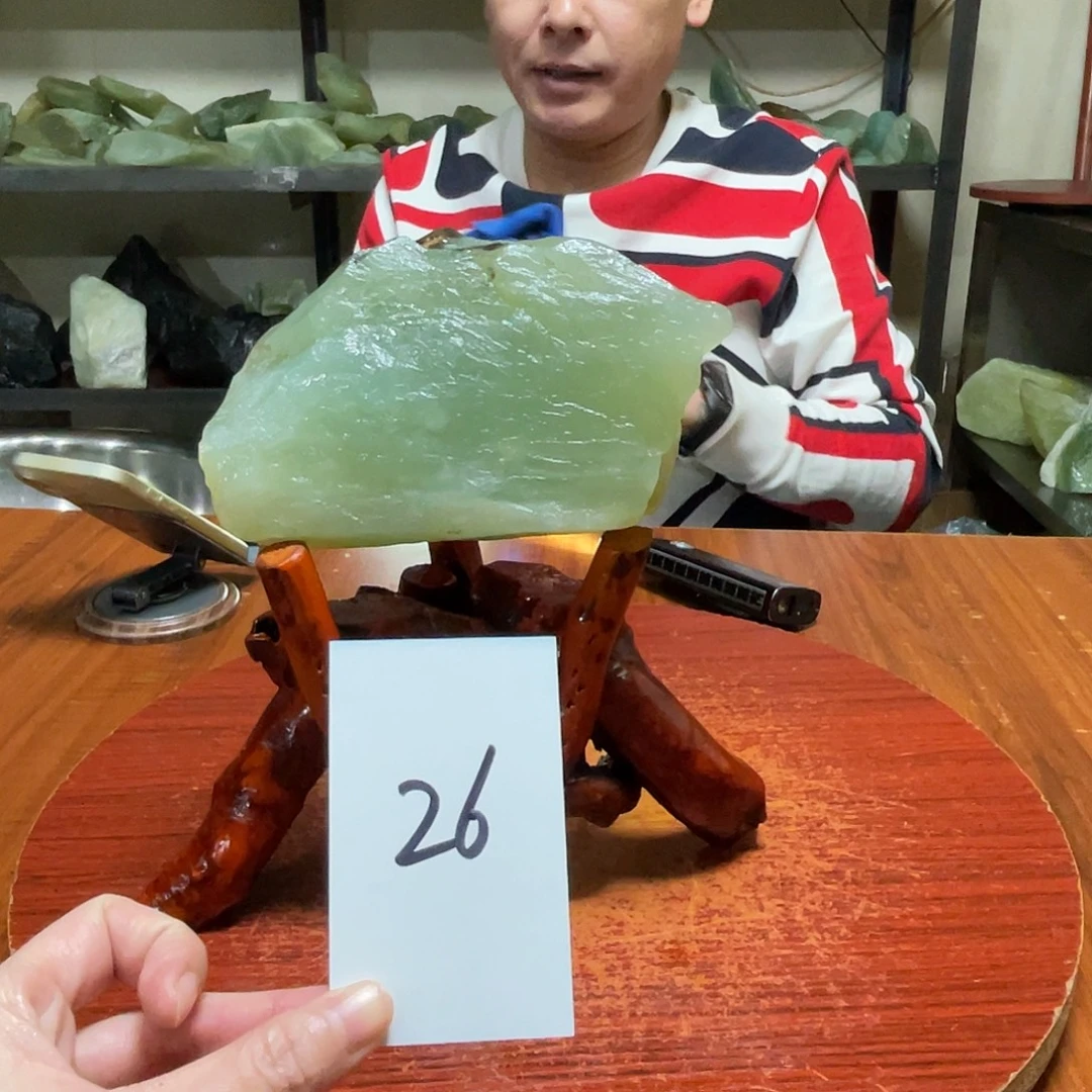 蛇纹石玉未镶嵌原石26