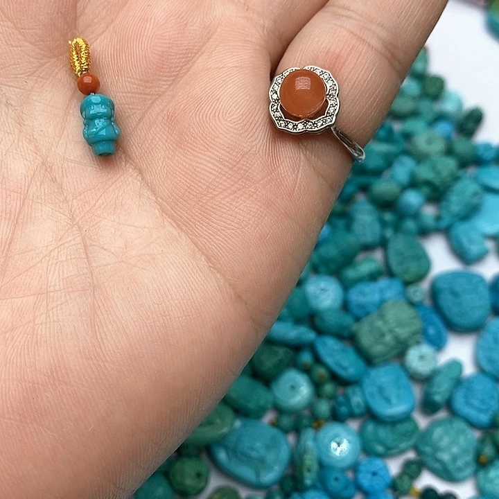 南红玛瑙未镶嵌珠宝奇石