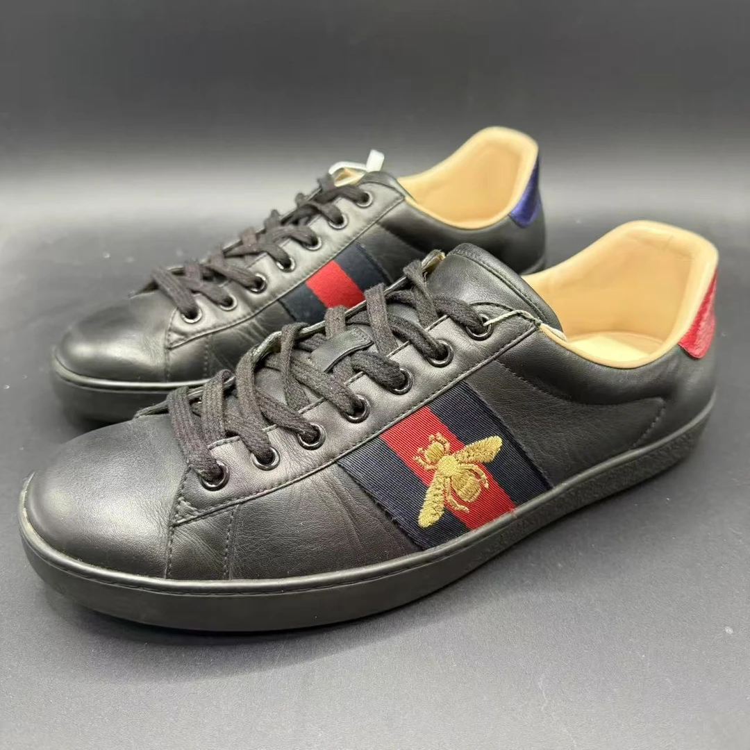 95新 GUCCI/古驰 【聚星福利】男士时尚黑色蜜蜂板鞋 42.5欧ca543t