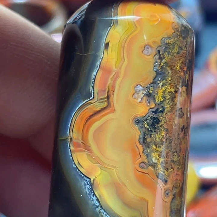 玛瑙/玉髓配饰未镶嵌飞**蝉
