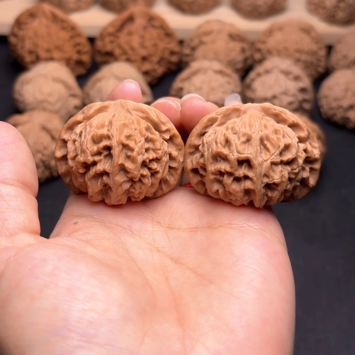 文玩核桃把件42宫灯