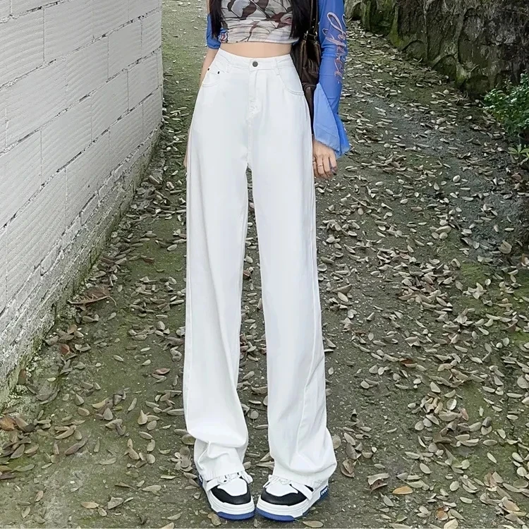 2025年马吉拉刺绣口袋白色阔腿牛仔裤女春季新款高腰窄版直筒裤子