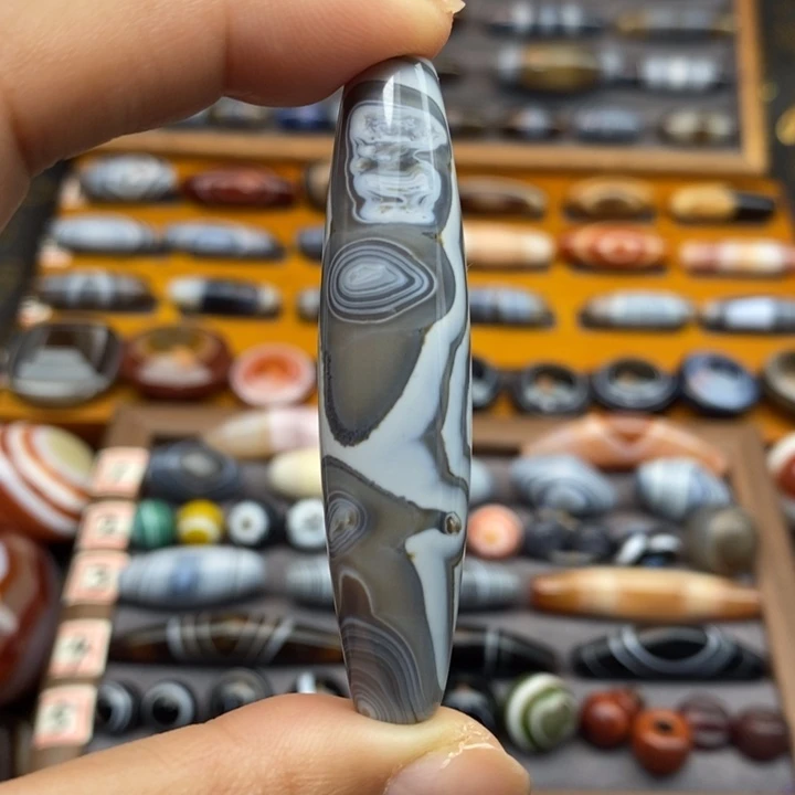 玛瑙/玉髓未镶嵌珠宝半成品